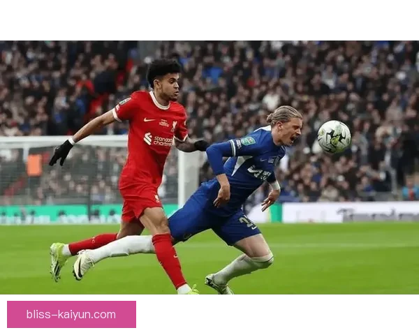 特奥左路统治引领球队状态回暖，表现逐渐值得关注