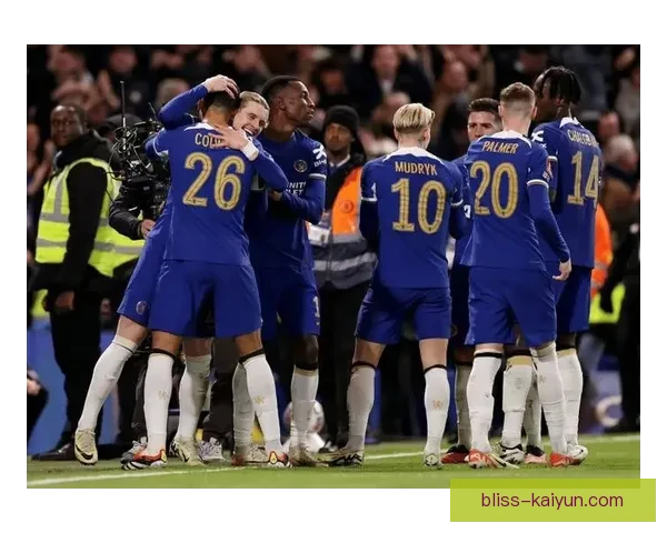 英超门将亚伦·拉姆斯代尔近期表现稳健,状态持续提升 英超门将亚伦·拉姆斯代尔近期表现稳健,状态持续提升